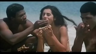 Desi actress kitu gidwani topless in french movie black