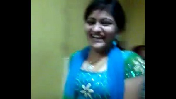 Indian new girls dancing