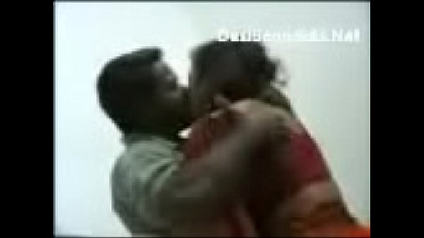 Sexy south hindi speaking tamil bhabhi – 38 minutes (new)