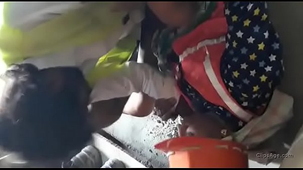 desi chudai plant me