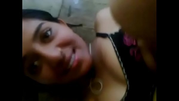 Desi girl having sex in room